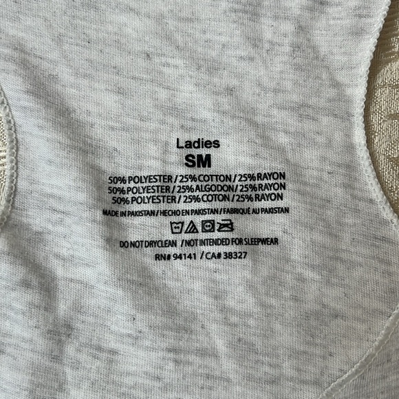 Pineapple Tank Top - Picture 5 of 6